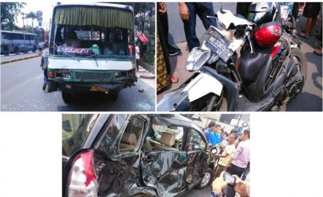 Tewaskan Keluarga Go-Jek, Ahok Minta Enyahkan Kopaja dari Jakarta