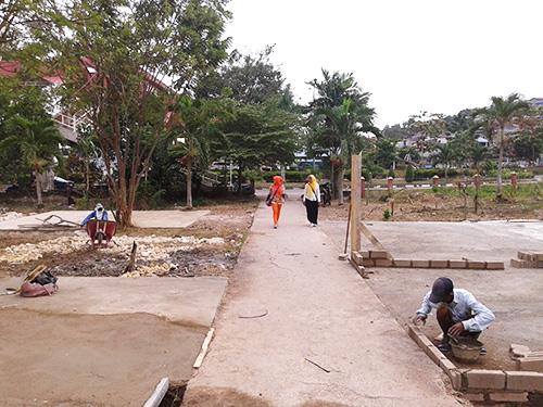 Lahan Fasum di Tiban Disulap Jadi Bangunan Liar 
