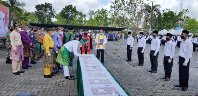 Lantik Anggota BPD, Bupati Meranti: Jangan Main Mata dengan Kades