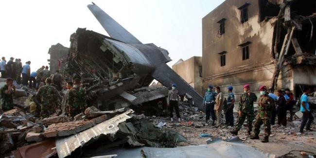 Insiden Pesawat Hercules, Jokowi: Harus Ada Perombakan Mendasar Alutsista TNI