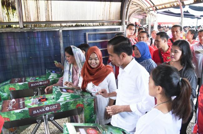 Presiden Ikut Antre Beli Tiket, Pengunjung Kebun Binatang Ragunan Heboh