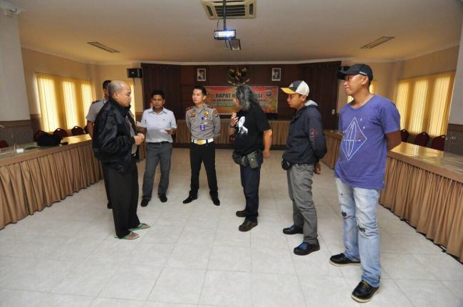 Debat Seru Mencari Foto Terbaik Baktimu Polisi di Mapolresta Barelang