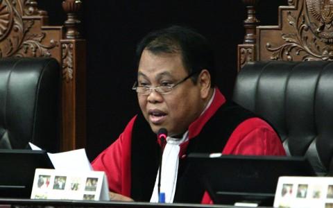 Ini Alasan Hakim MK Tolak Gugatan Soerya-Ansar