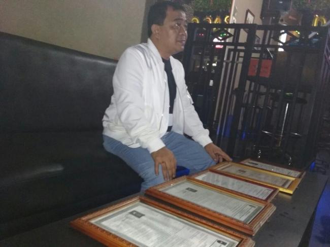 Usai Diperiksa Penyidik, Ini Komentar Gustian Riau
