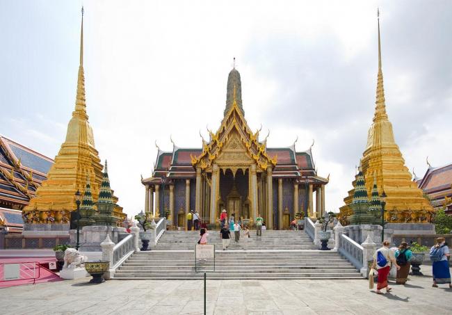 Liburan Seru Seharian di Thailand, Apa Saja yang Wajib Dilakukan?