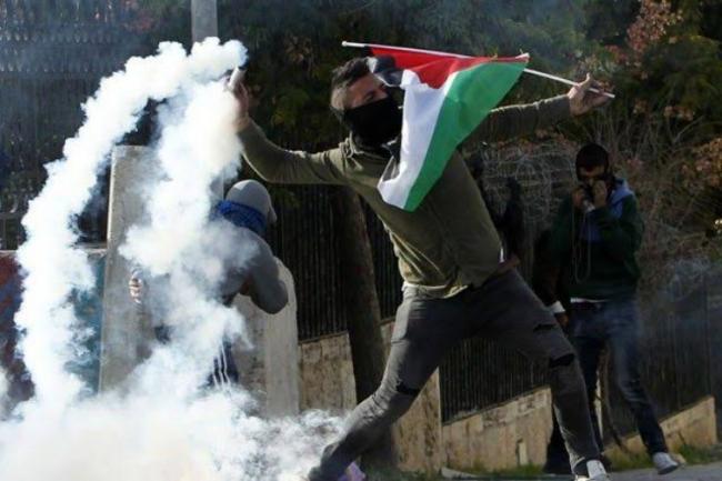 Serang Aparat Israel, Warga Palestina Ditembak