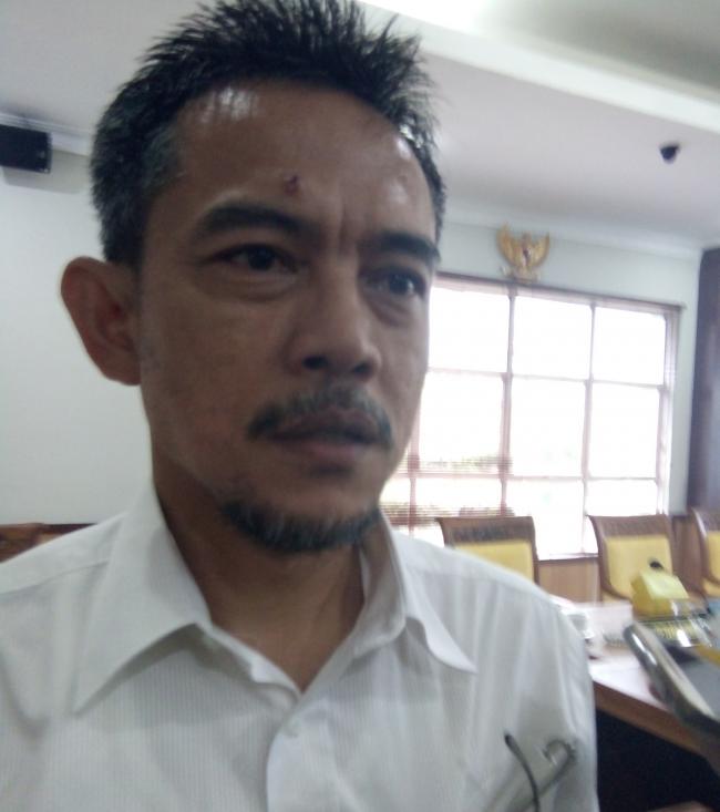Komisi IV DPRD Minta Tim Saber Pungli Tindak Penjual LKS