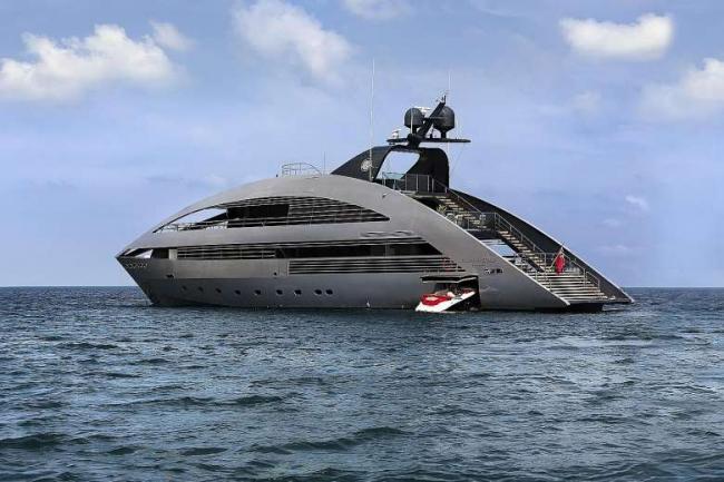 Singapore Yacht Show, Menampilkan Kapal Layar Super Mewah