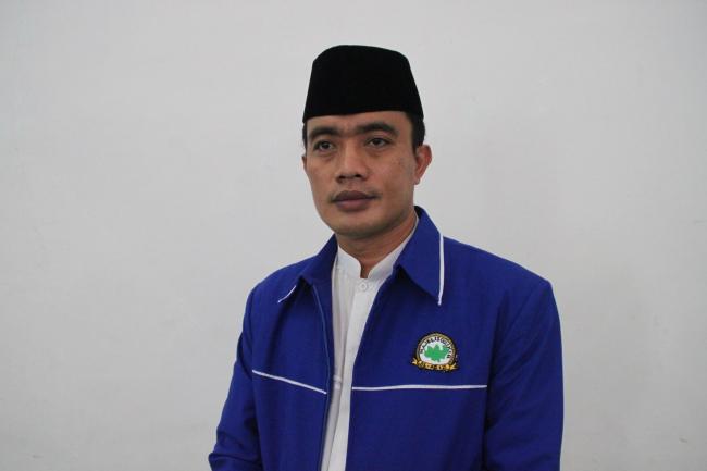 [BREAKING NEWS] Korupsi Bansos, Mantan Anggota DPRD Kepri Abdul Aziz Ditangkap Polisi