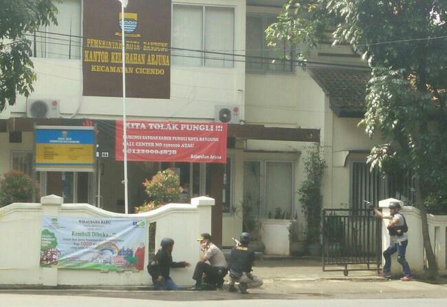 Terjadi Baku Tembak Antara Polisi dan Pelaku Bom Panci Bandung