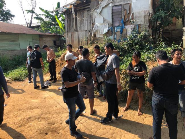Razia Cipkon: Polisi Sisir Kampung Aceh, Sajam dan Bong Sabu Ditemukan