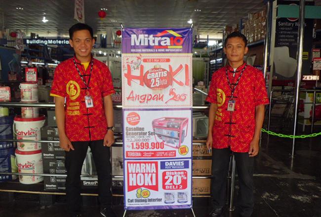 Mitra10 Batam Bagi-bagi Angpao hingga Rp 2,5 Juta 