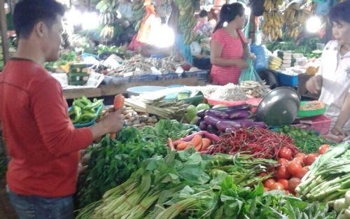 H+1 Lebaran Aktivitas Ekonomi Pasar Tradisional Batam Menggeliat Lagi