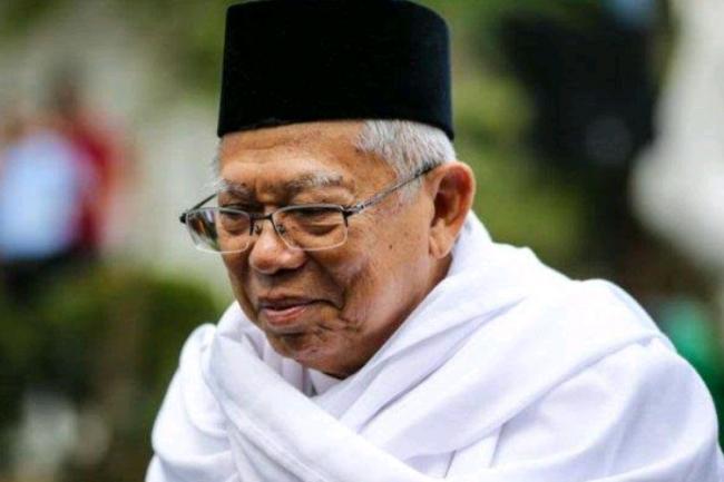 Nyoblos Bareng Istri, Maruf Amin Sebut Pentingnya Satu Suara