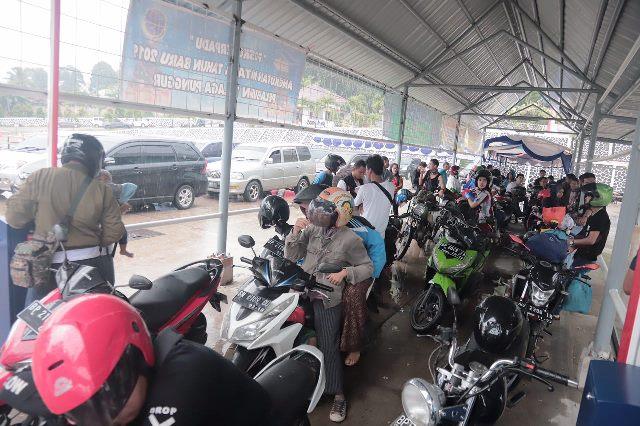 Arus Penumpang di Pelabuhan Roro Punggur Terpantau Normal