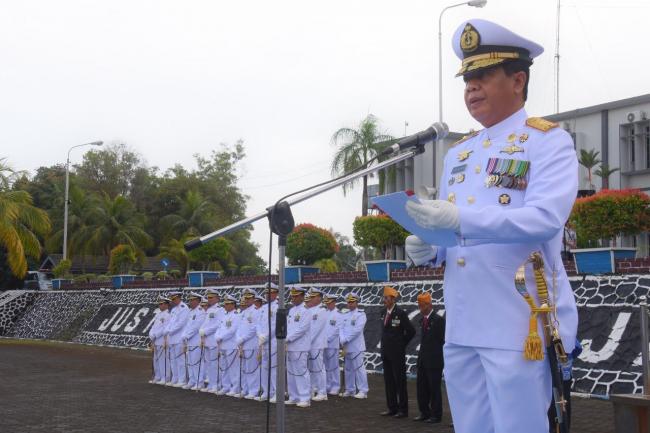 Danlantamal IV Akui TNI AL Hadapi Tantangan Multidimensional