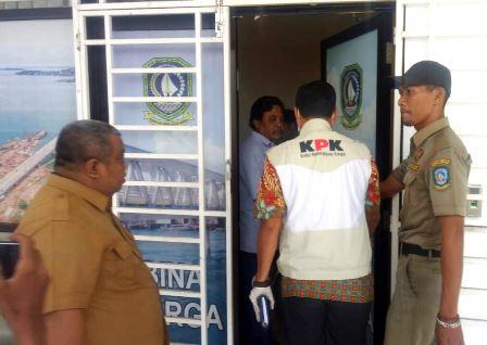 Kasus Suap Nurdin Basirun: KPK Geledah Kantor Dinas PU Kepri