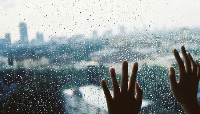 Prakiraan Daerah yang Diguyur Hujan di Kepri Besok