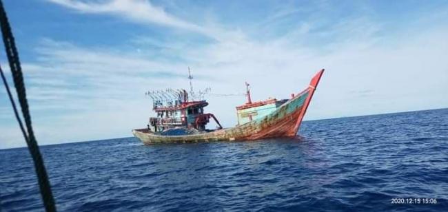 Nelayan Tradisional Natuna Menjerit Digerus Kapal Lengkong dan Cantrang