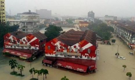 Banjir Dahsyat Lumpuhkan Malaysia 