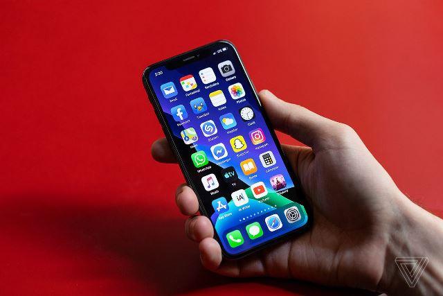 Kolaborasi Apple-Google Lacak Penularan Corona Lewat Ponsel