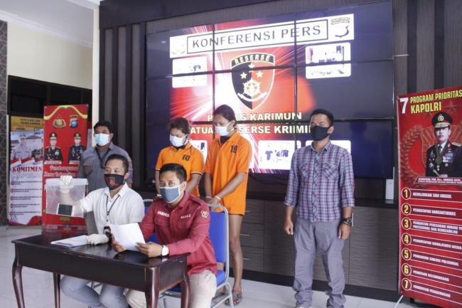 Dua Waria Maling Hp, Pura-pura Lugu Ditangkap Polisi 
