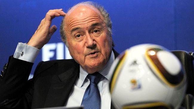 Presiden FIFA Sepp Blatter Akhirnya Mundur