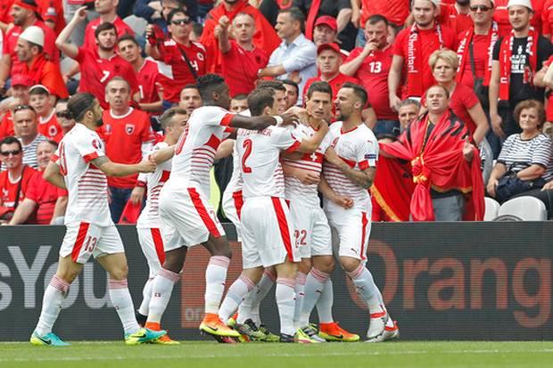 Swiss Tundukkan Albania 1-0