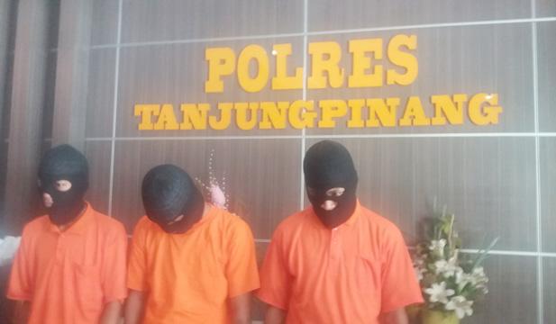 Usai Tangkap 3 Pemakai Sabu, Polres Tanjungpinang Panen 2,8 Kg Ganja
