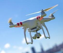 Negara Ini Kirim Makanan Sahur Pakai Drone