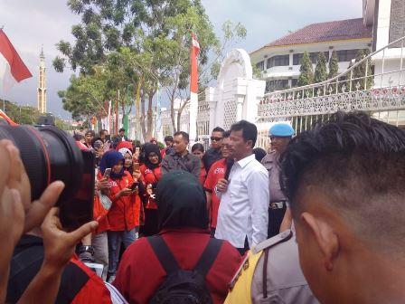 Buruh FPBI Batam Kembali Suarakan Penolakan Revisi UU Ketenagakerjaan