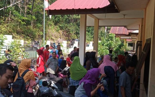 Warga Tuntut Kepala Desa Berindat di Lingga Diberhentikan