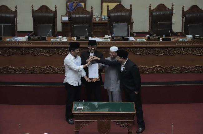Banggar Minta Pemko Batam Kejar Target Pendapatan APBD-P 2018