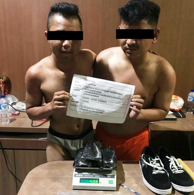 Kurir Narkoba Sembunyikan Sabu di Jok Pesawat Batam-Surabaya