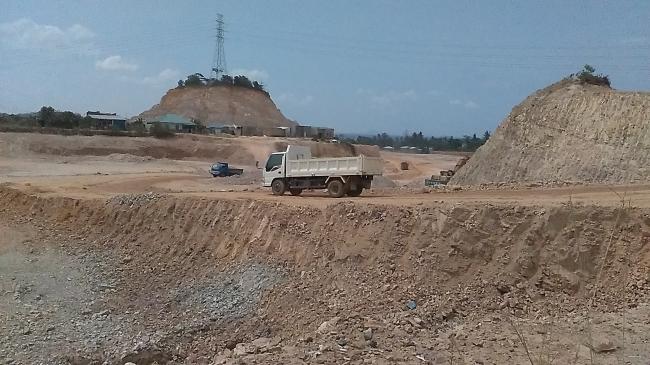Tim 9: Jerat Pidana Menanti Pengrusak Lingkungan Reklamasi dan Pemotongan Bukit