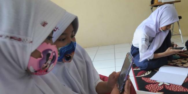 Selain untuk Belajar, Bantuan Kouta Internet dari Kemendikbud Boleh Buat Hiburan