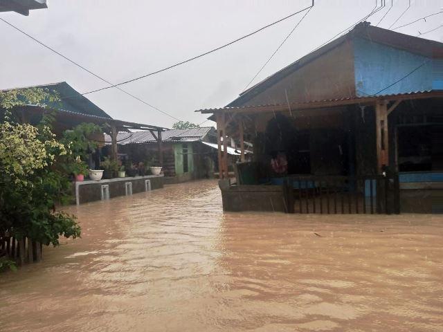 150 Jiwa Warga Ruli Pemda 2 Batuaji Mengungsi Akibat Banjir