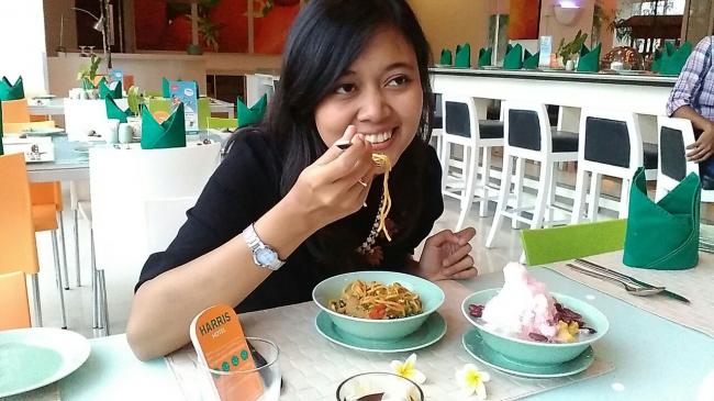 Live Cooking di Harris Hotel: Mie Aceh Harrisnya Lebih Spesial