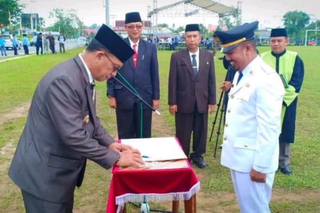 Awe Lantik 51 Pejabat, Lingga Tambah Tiga Kecamatan Baru