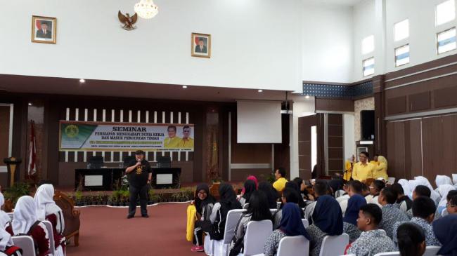 Ini yang Dilakukan Alumni UI di Kepri Gali Potensi Pelajar Karimun