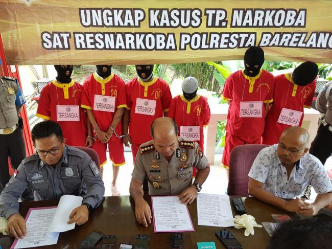 Tiga Warga Negara Asing di Batam Ditangkap Terkait Sabu-sabu