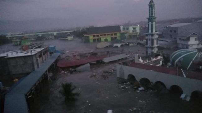  Tinggi Tsunami di Pantai Palu Sekitar 3 Meter