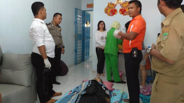  Seorang Pria WN Singapura Meninggal Mendadak di Taman Baloi Mas