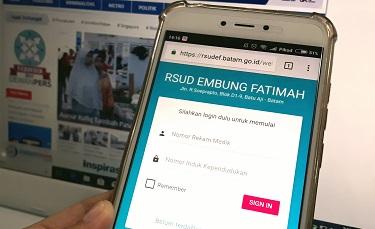 Cukup WhatsApp, Tak Perlu Mengantri di RS Embung Fatimah