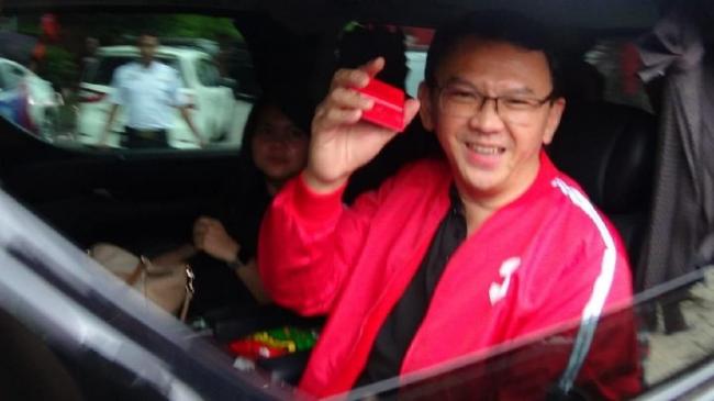 Diisukan Sudah Nikah, Ahok dan Puput Terlihat Bersama di Sydney