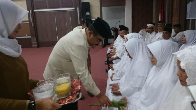 Sebanyak 10 Orang Pegawai Pemkab Karimun Batal Naik Haji 