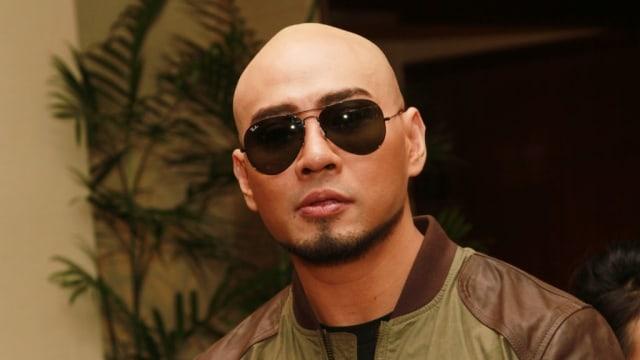 Perjalanan Deddy Corbuzier Menuju Mualaf