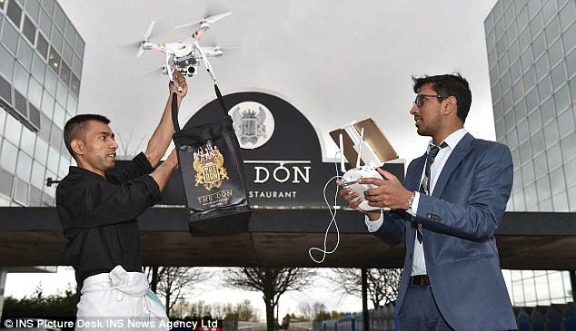 Wow, Restoran Antar Pesanan Pakai Drone