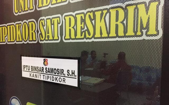 Pemeriksaan Pertama,  Mantan Kadinsos Karimun Didampingi 3 Pengacara