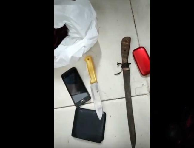 Penampakan Pisau Sepanjang 15 Cm Milik Pelaku Pemerkosaan Karyawati Mukakuning 